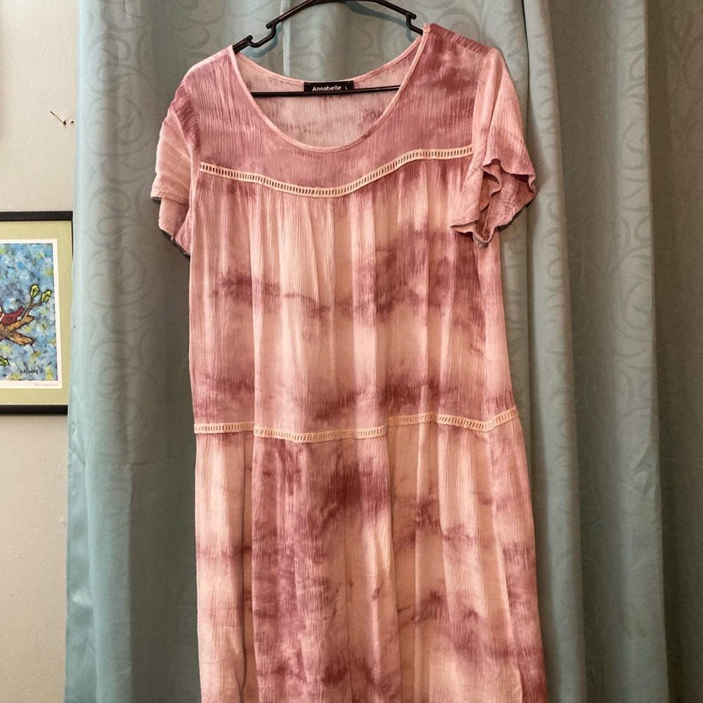 Pink tie dye style dress with crotchet accents
